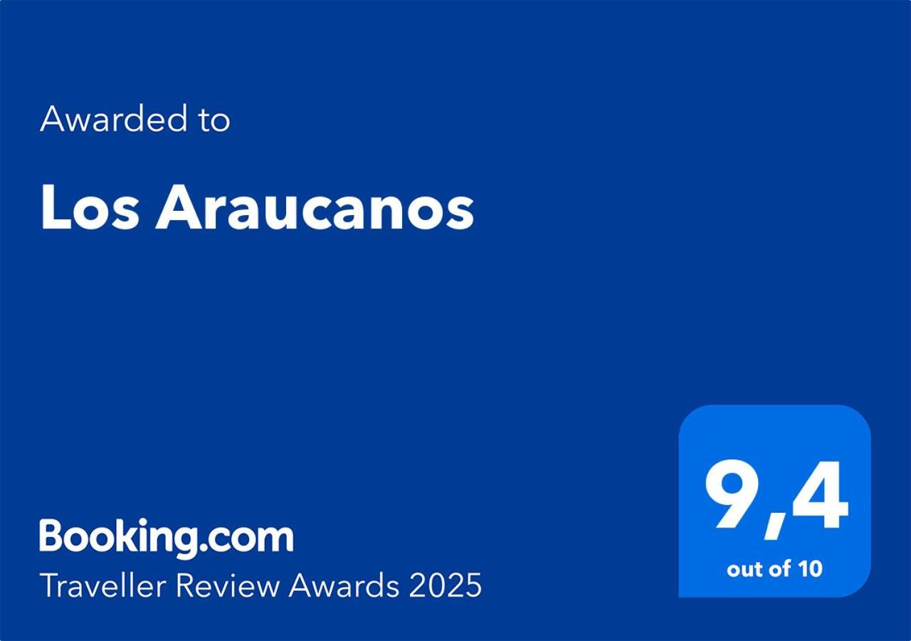 Los Araucanos Santiago Buitenkant foto